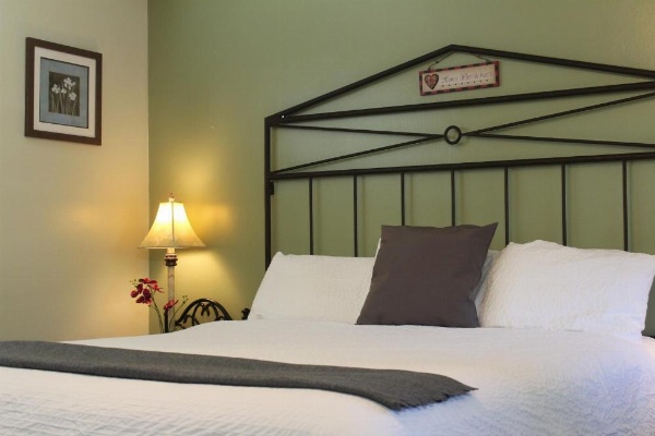 El Rancho Motel image 8