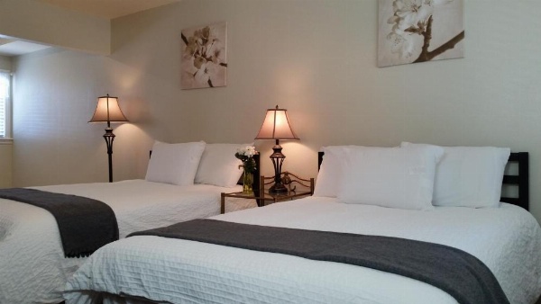 El Rancho Motel image 99